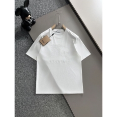 Unclassified Brand T-Shirts